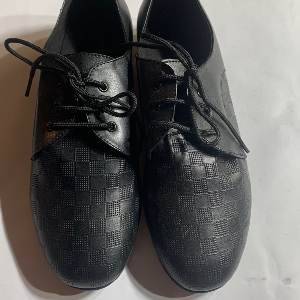 Stephanie Elite black shoes size 9
